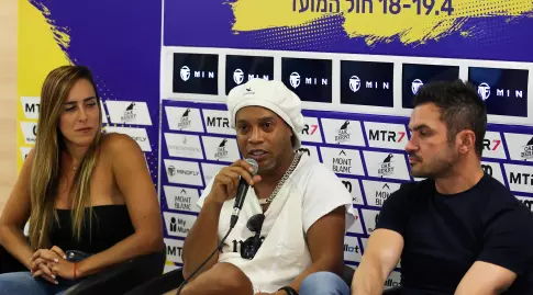 Falcao, Ronaldinho and Natalia Gitler (Shahar Gross)