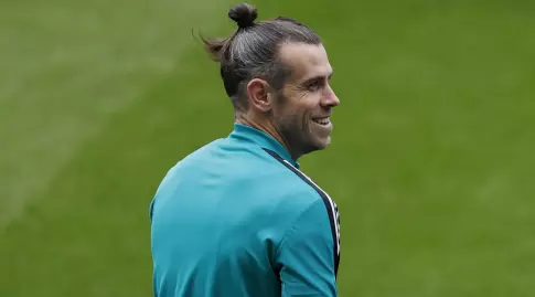 Gareth Bale in training (Reuters)